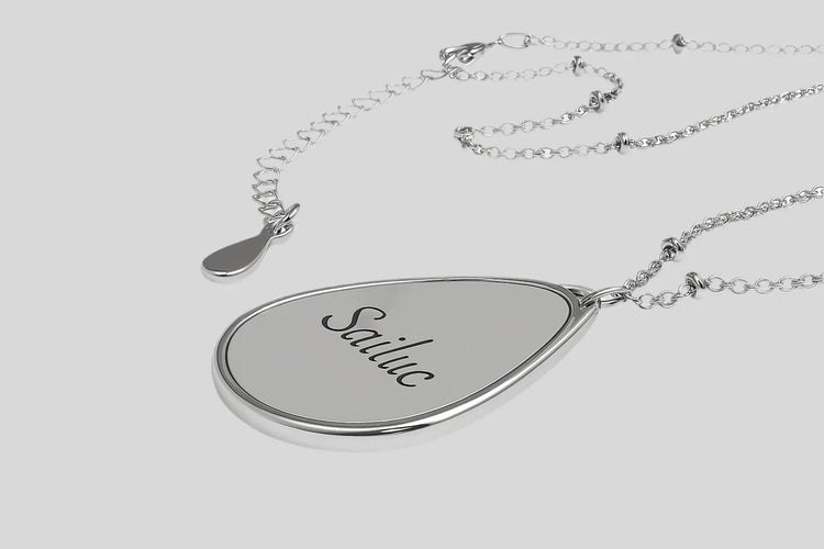 Sailuc luxury silver teardrop pendant necklace with engraved logo on silver chain