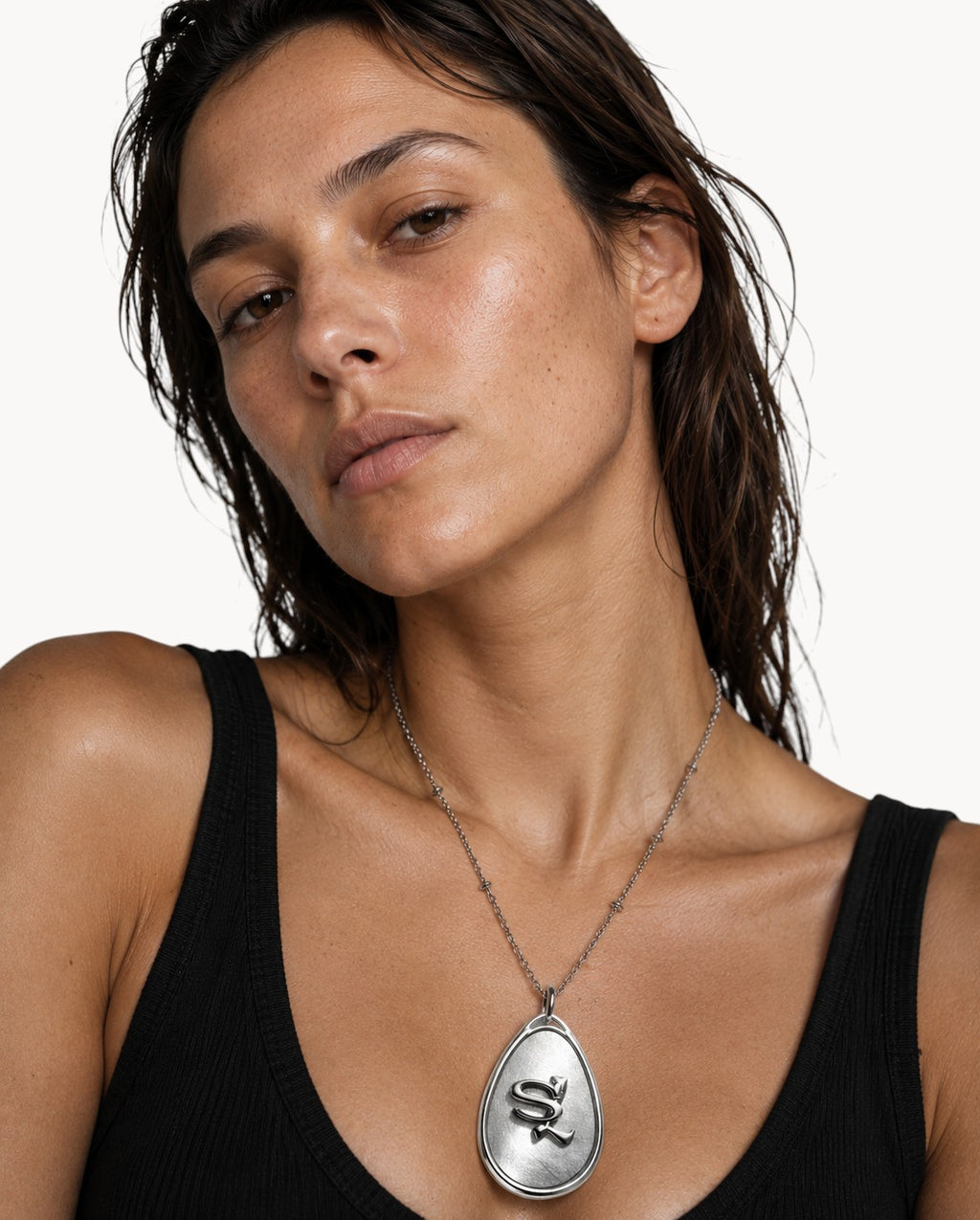 Form Chain Necklace