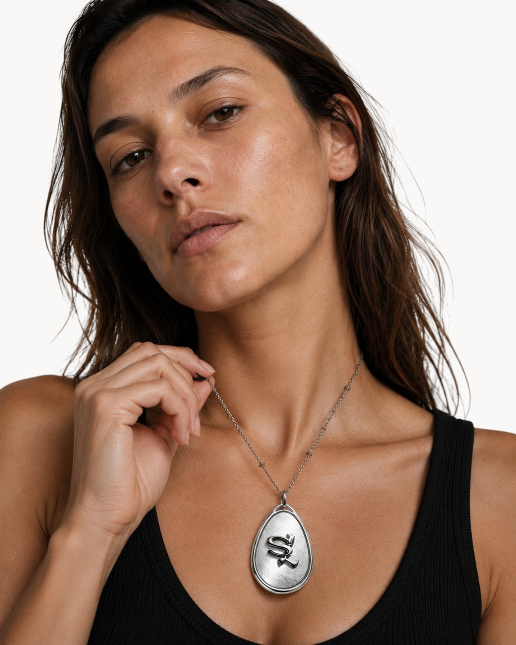 Form Chain Necklace